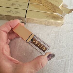 Stila Shimmer & Glow Liquid Eyeshadow. 0.153 fl oz (4.5 mL).